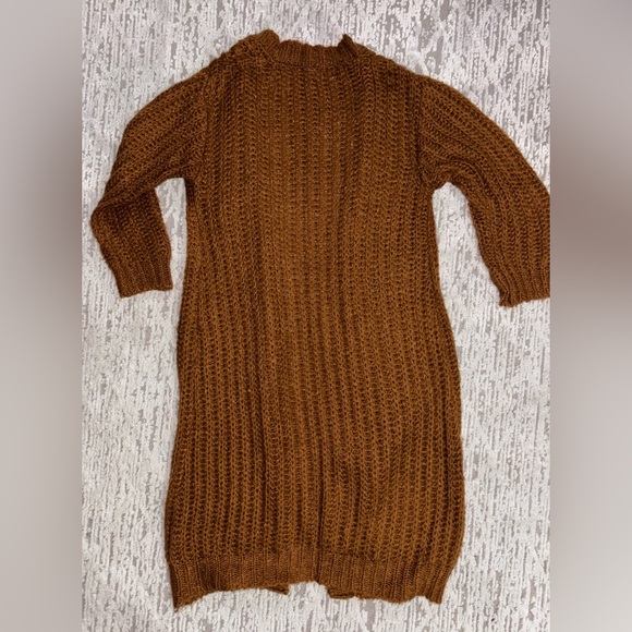 Burnt Orange Long Knit Cardigan!
Medium - Picture 8 of 10